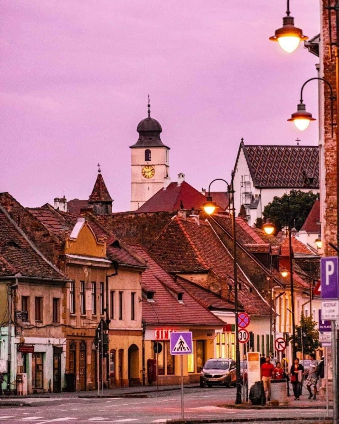 Отель Lindenhaus Сибиу Экстерьер фото